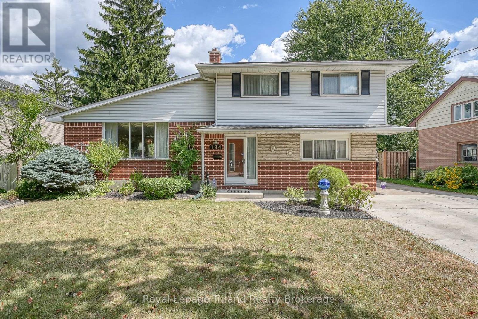 194 Orchard Road, Woodstock, Ontario  N4S 7N8 - Photo 2 - X12380318