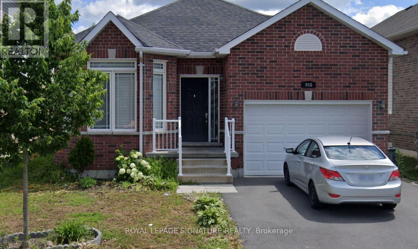 968 AVERY AVENUE, Peterborough, Ontario