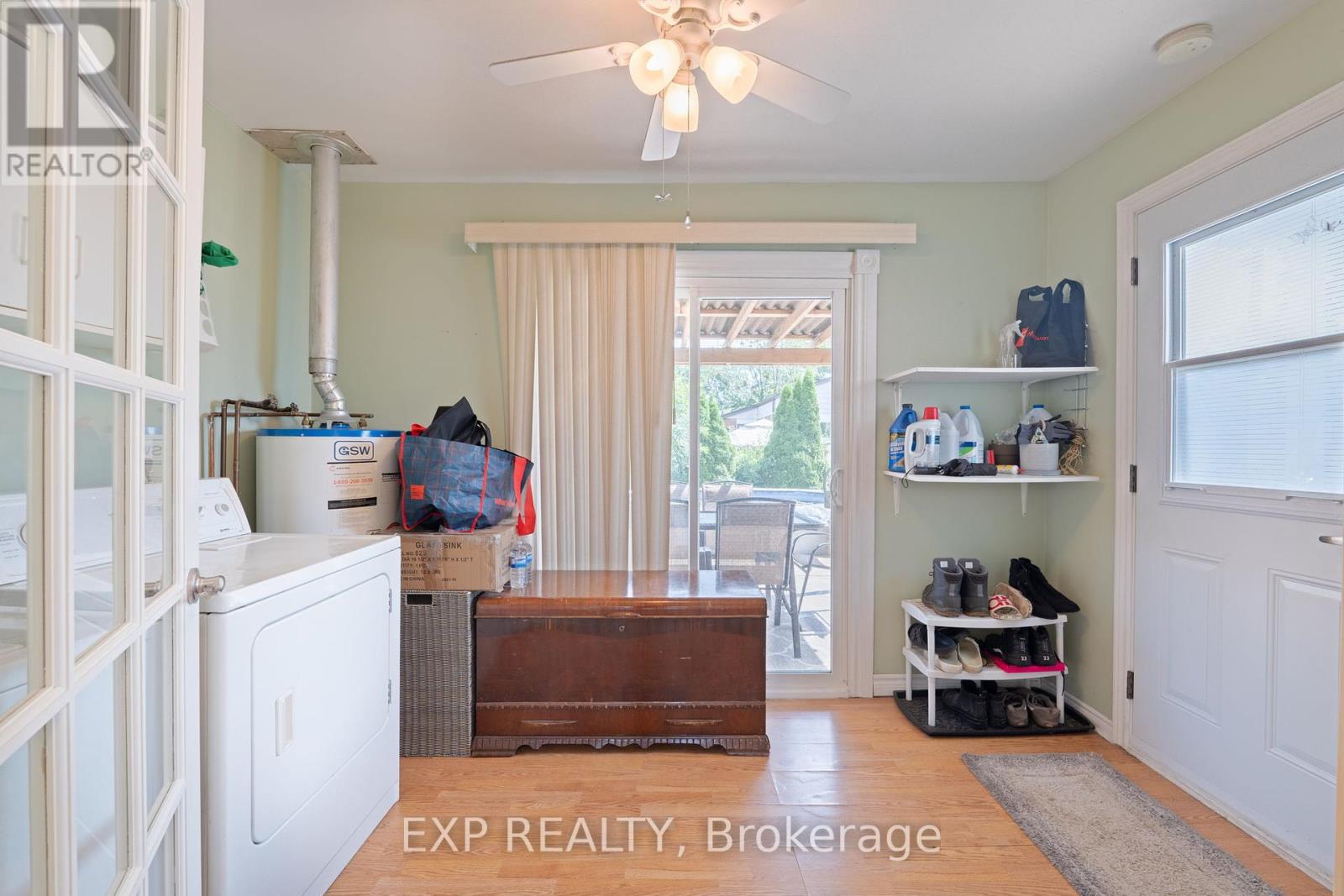 325 Simpson Avenue, Welland, Ontario  L3B 4Y7 - Photo 7 - X12379986