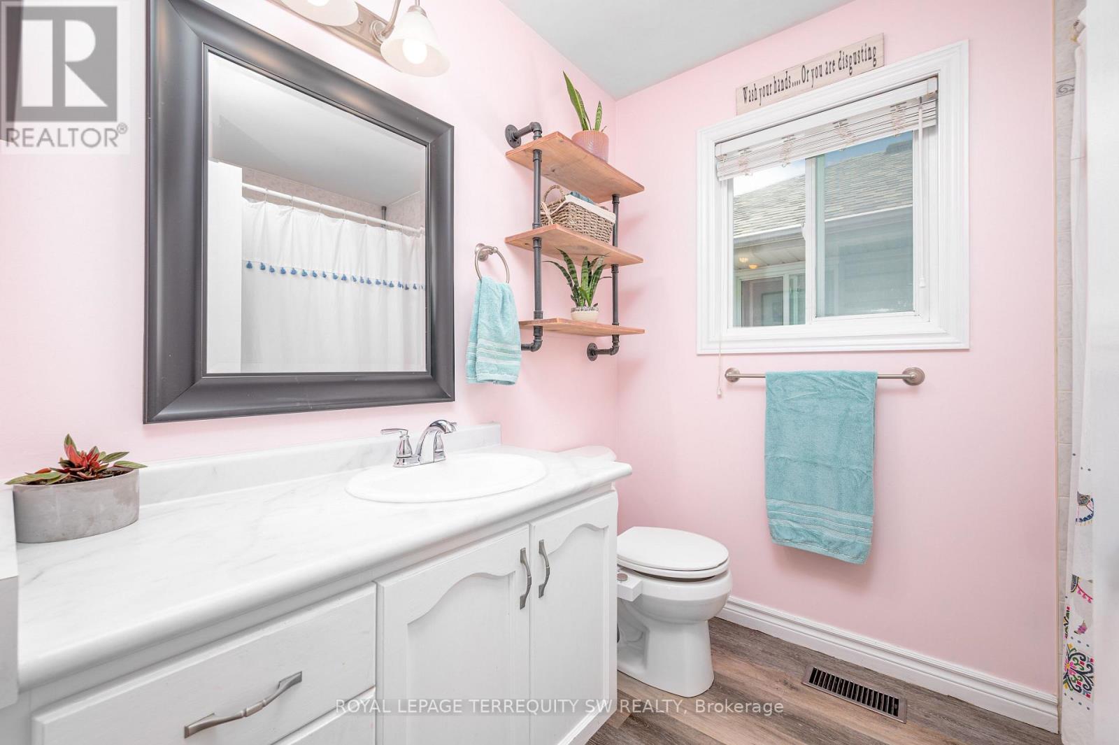 19 Laurent Boulevard, Kawartha Lakes, Ontario  K9V 6G3 - Photo 12 - X12380063