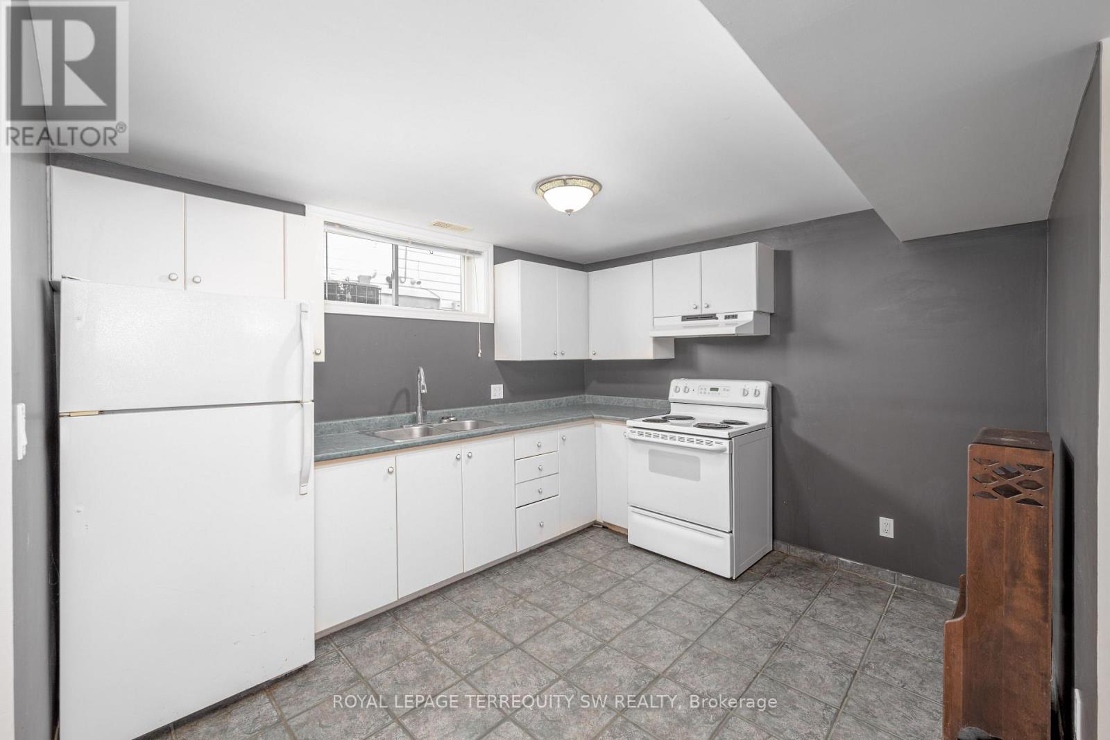 19 Laurent Boulevard, Kawartha Lakes, Ontario  K9V 6G3 - Photo 21 - X12380063
