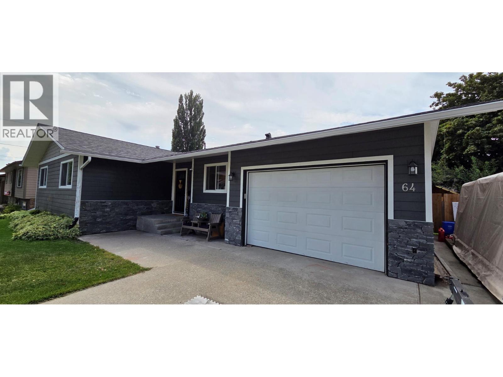 64 100th Avenue, Kimberley, British Columbia  V1A 3A3 - Photo 2 - 10360608