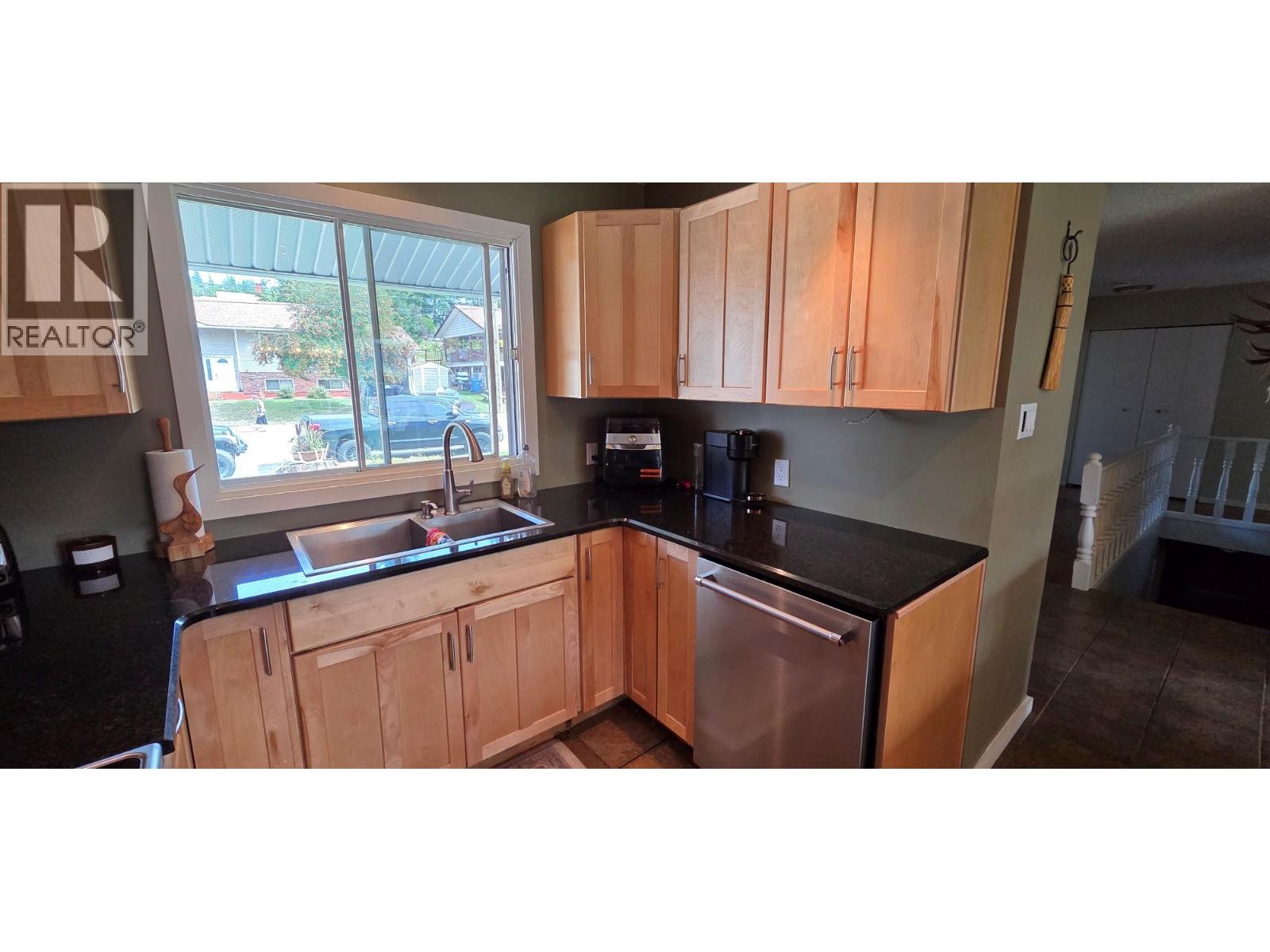 64 100th Avenue, Kimberley, British Columbia  V1A 3A3 - Photo 18 - 10360608