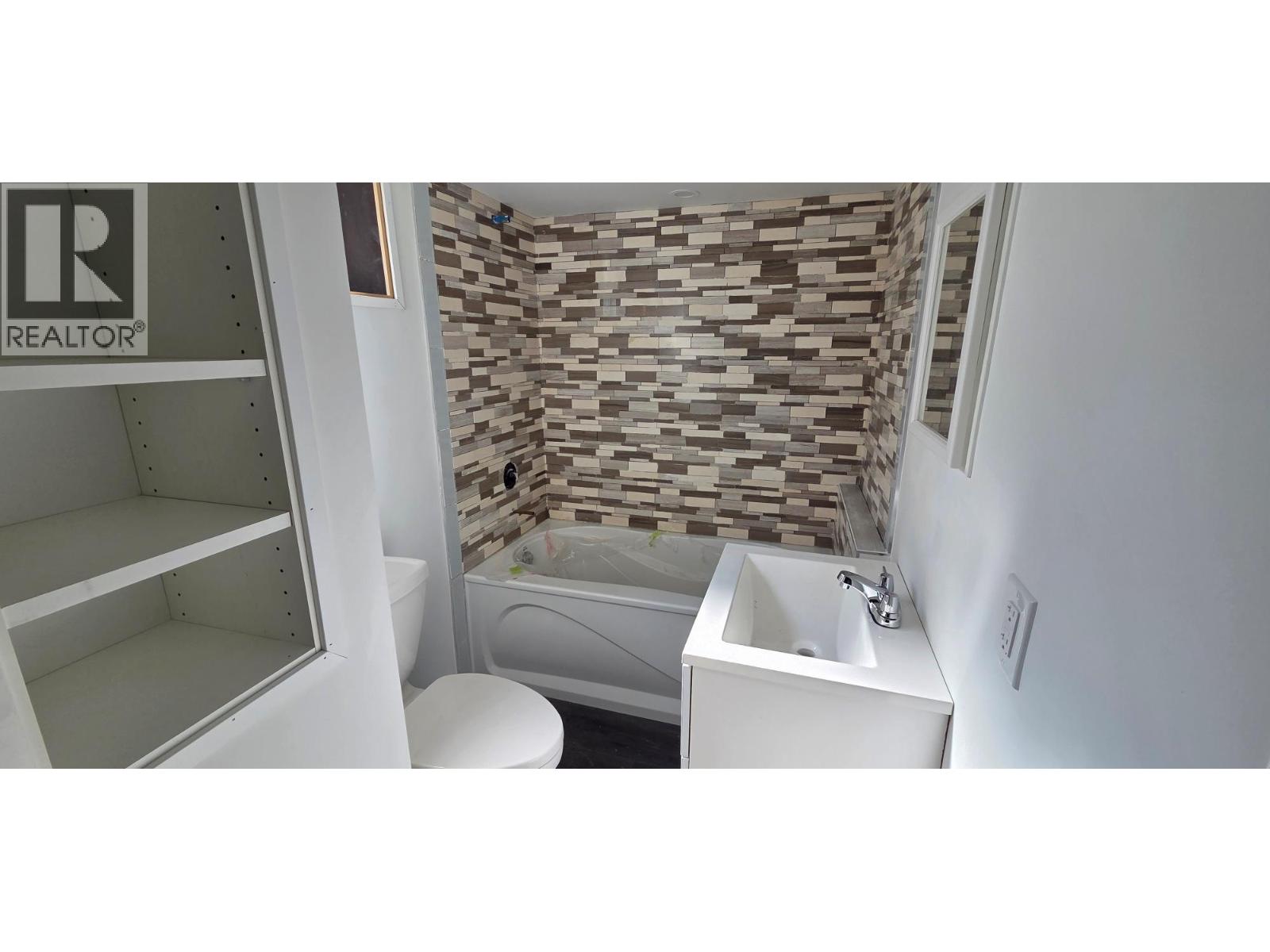 64 100th Avenue, Kimberley, British Columbia  V1A 3A3 - Photo 34 - 10360608