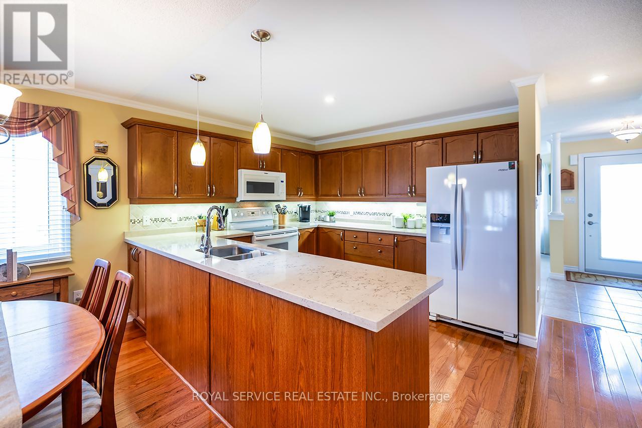 15 Bloom Avenue, Clarington, Ontario  L1B 1N8 - Photo 13 - E12380315