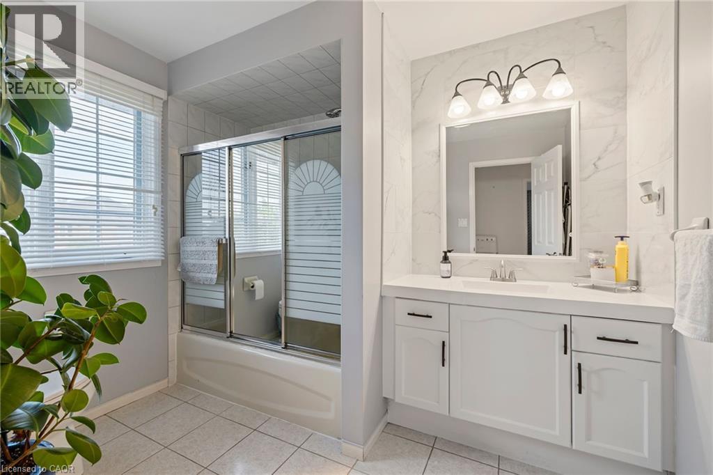 3 Nature Court, Hamilton, Ontario  L9C 7T5 - Photo 33 - 40764781