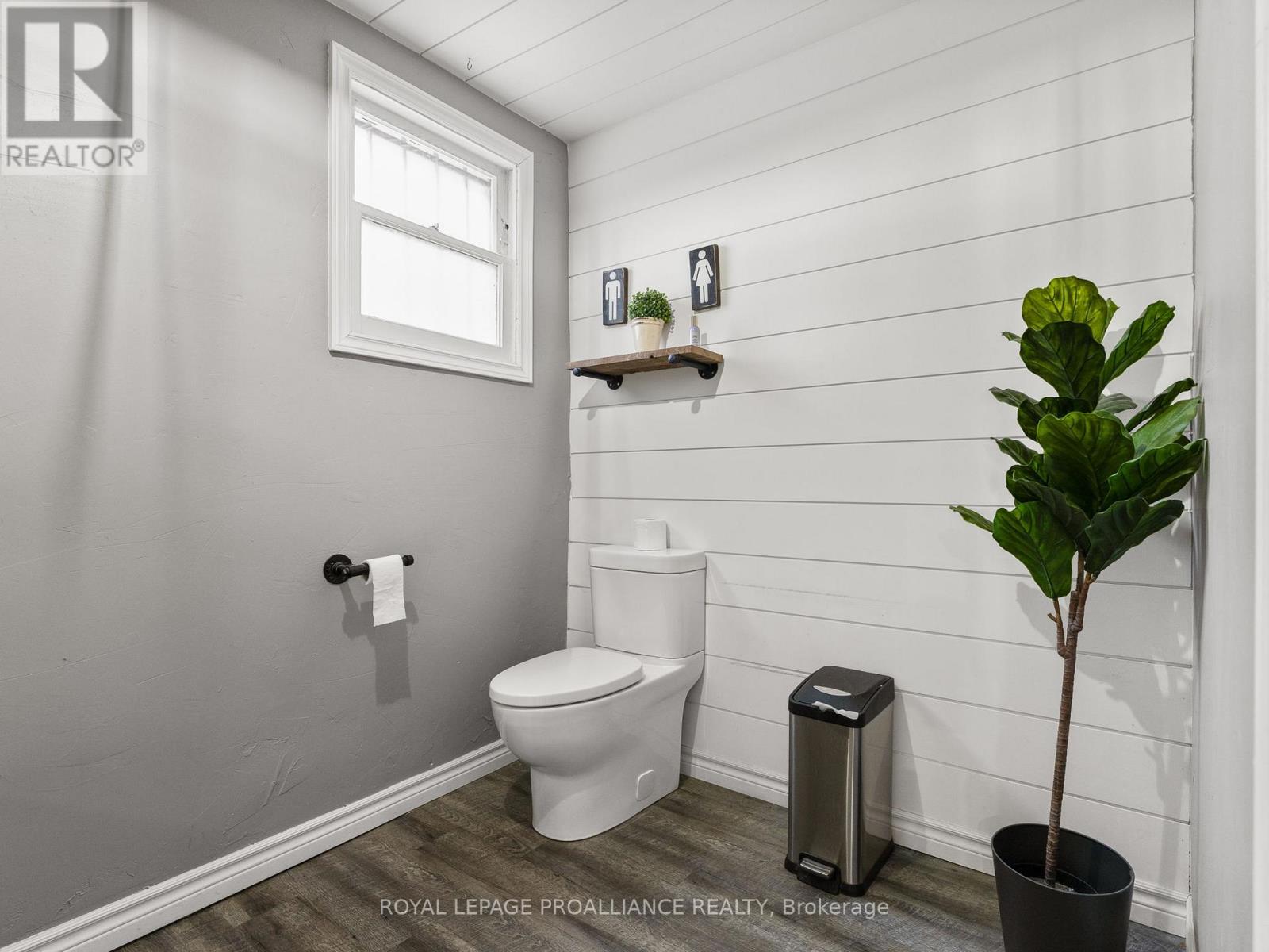243 Division Street, Cobourg, Ontario  K9A 3P9 - Photo 11 - X12380376