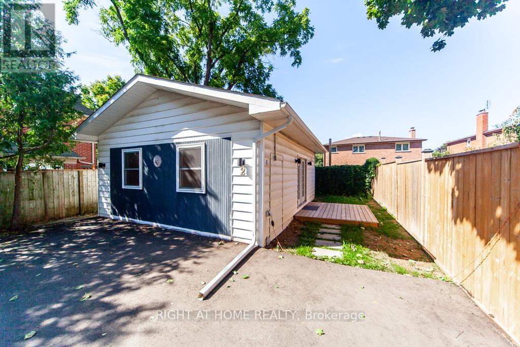 Carriage House - 2 Peter Street, Markham, Ontario  L3P 2A4 - Photo 3 - N12380148