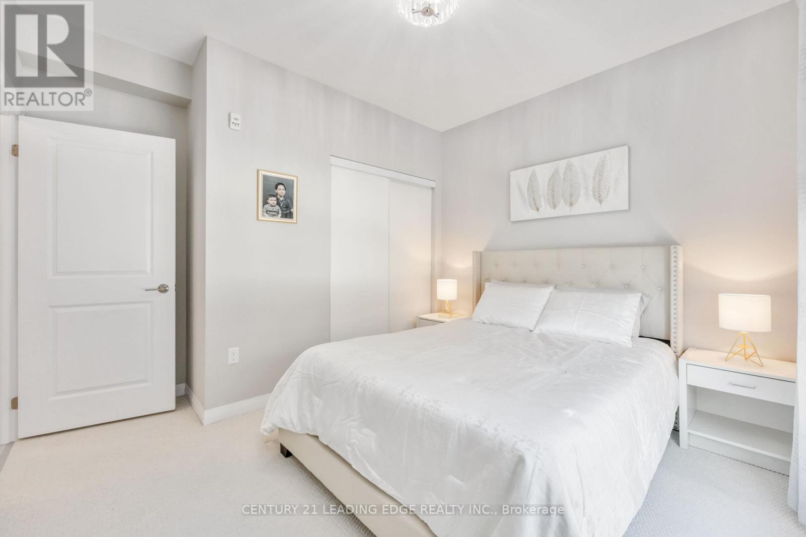 209 - 300 Essa Rd, Barrie (0 West), Ontario  L9J 0B9 - Photo 31 - S12380239