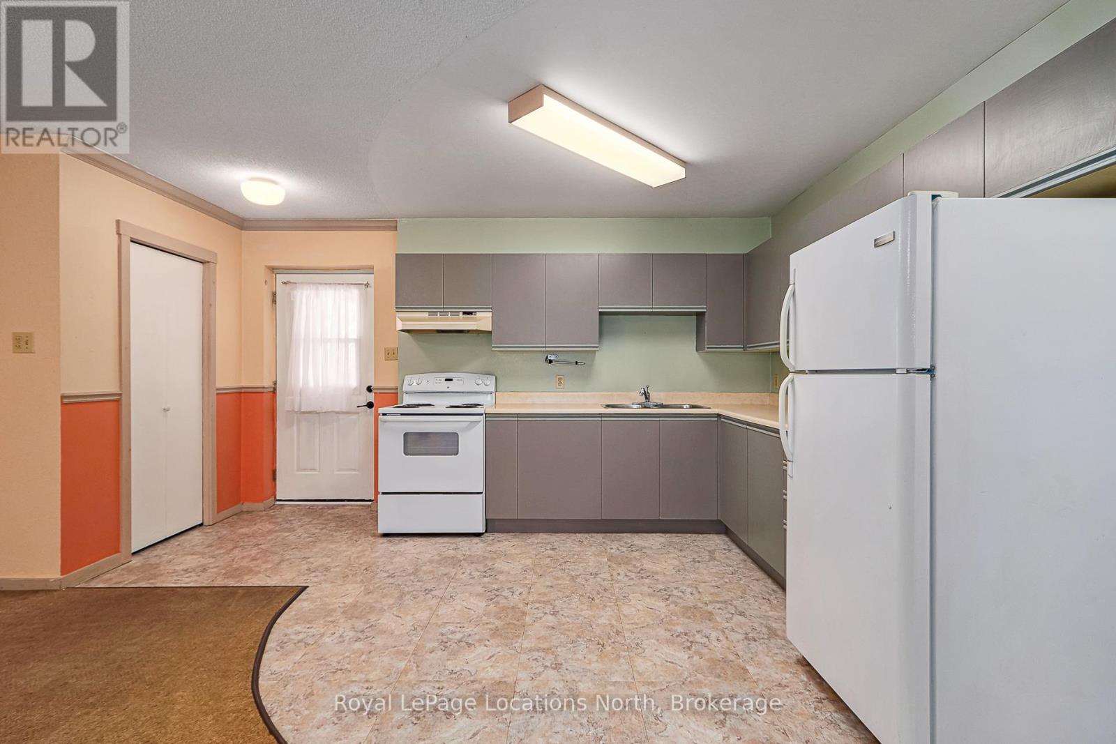 1 - 891 River Road W, Wasaga Beach, Ontario  L9Z 2K8 - Photo 4 - S12380460