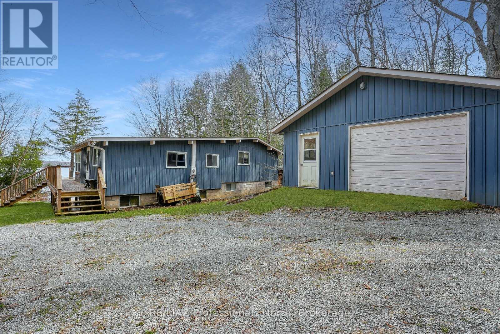 2787 Watts Road, Dysart Et Al, Ontario  K0M 1S0 - Photo 4 - X12380546