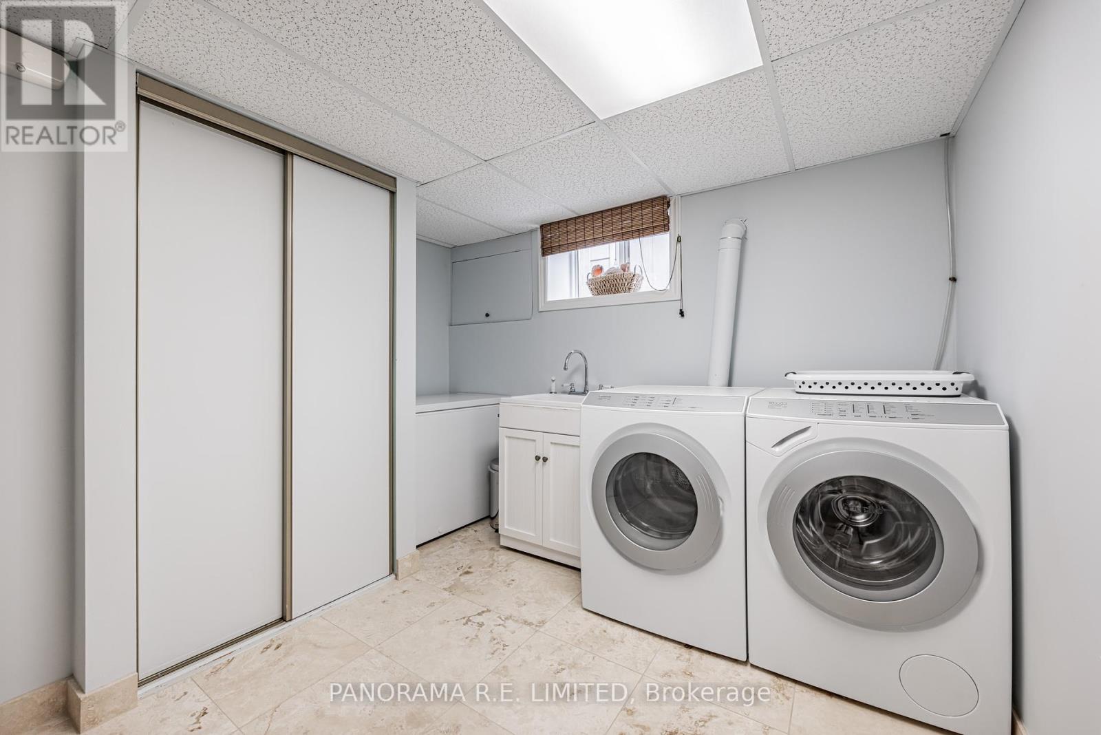 17 Dorlen Avenue, Toronto, Ontario  M9B 5A8 - Photo 22 - W12380175