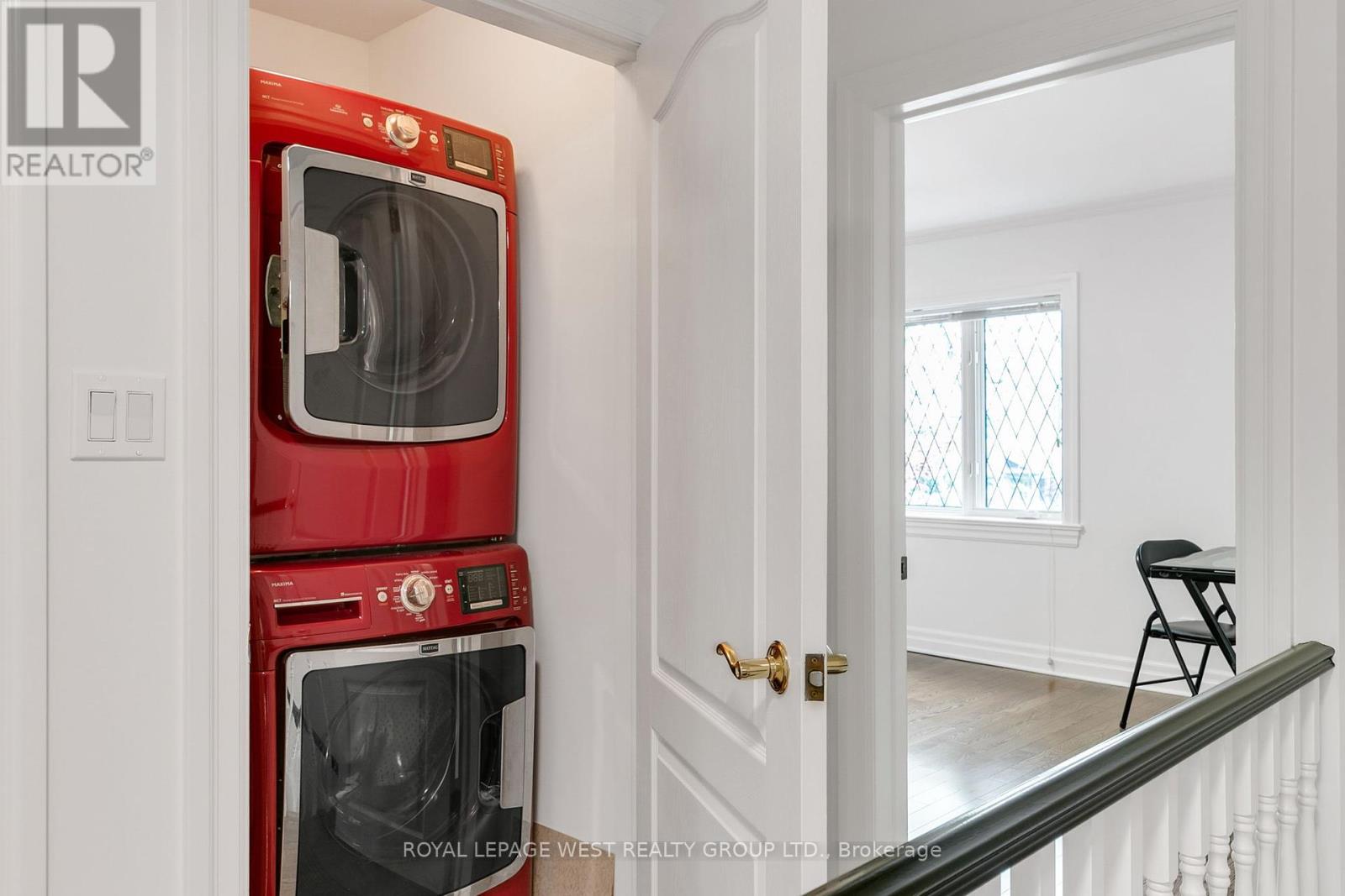 14 Dunedin Drive, Toronto, Ontario  M8X 2K5 - Photo 41 - W12380190