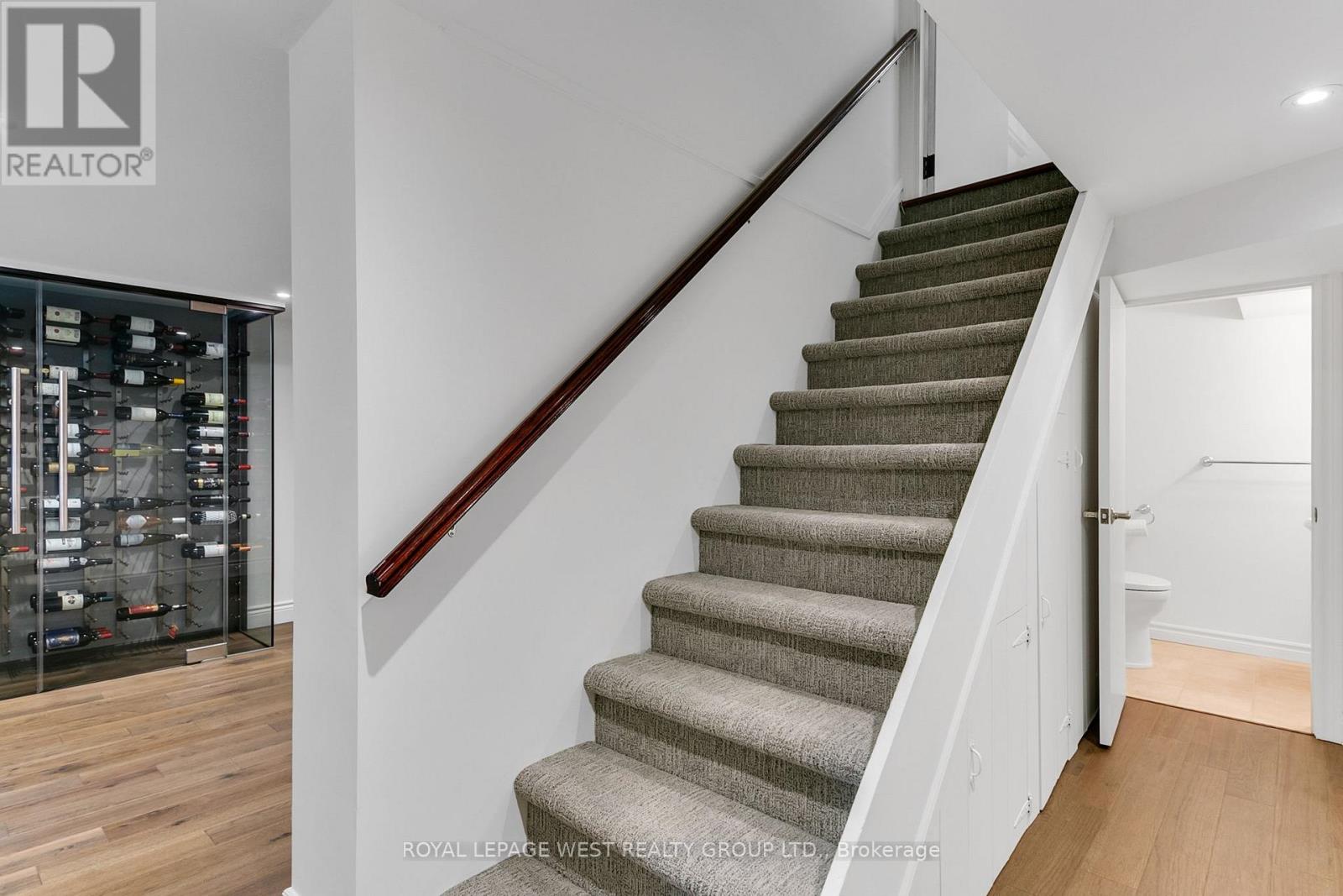 14 Dunedin Drive, Toronto, Ontario  M8X 2K5 - Photo 44 - W12380190