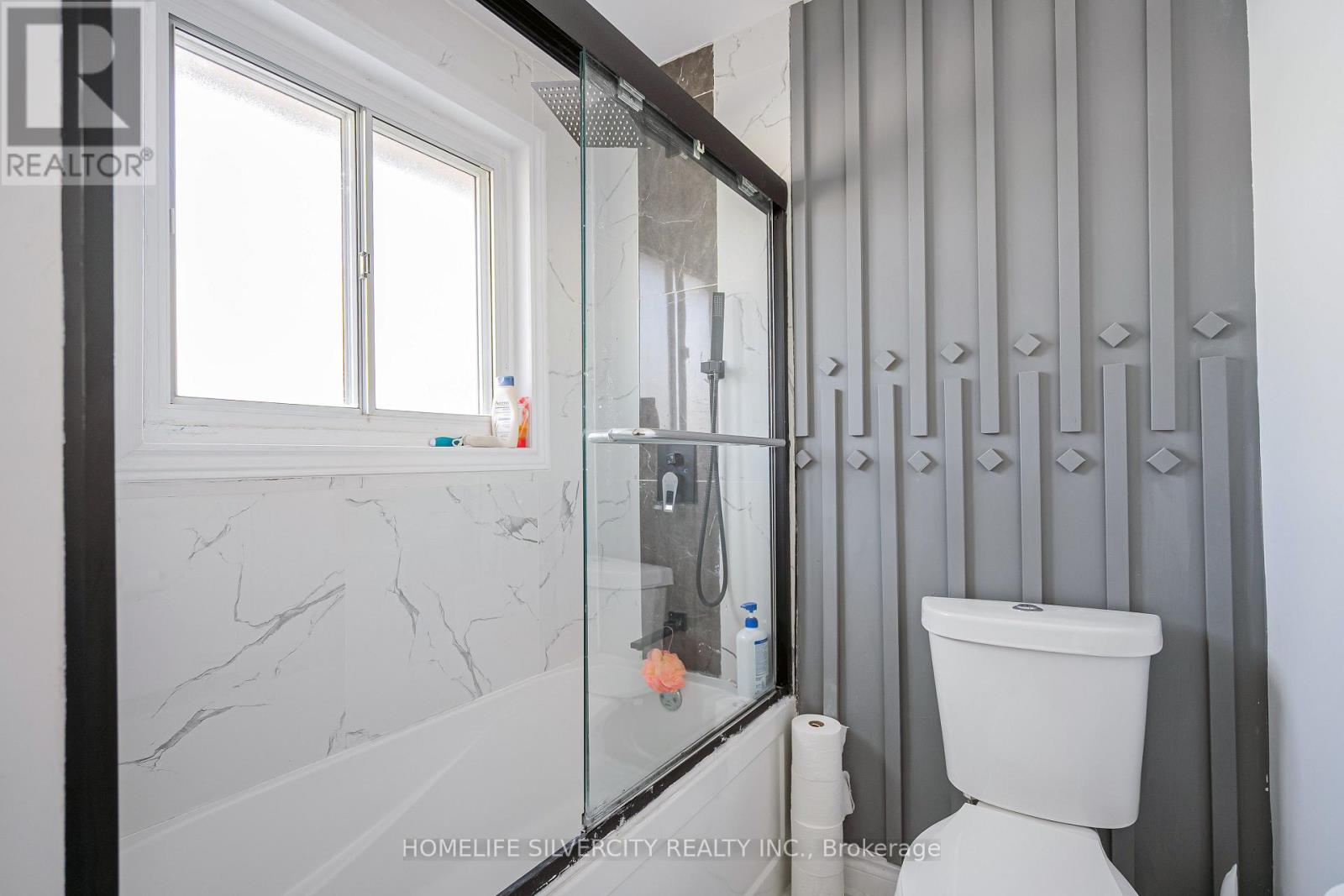 72 Brookland Drive, Brampton (Avondale), Ontario  L6T 2M5 - Photo 20 - W12380200
