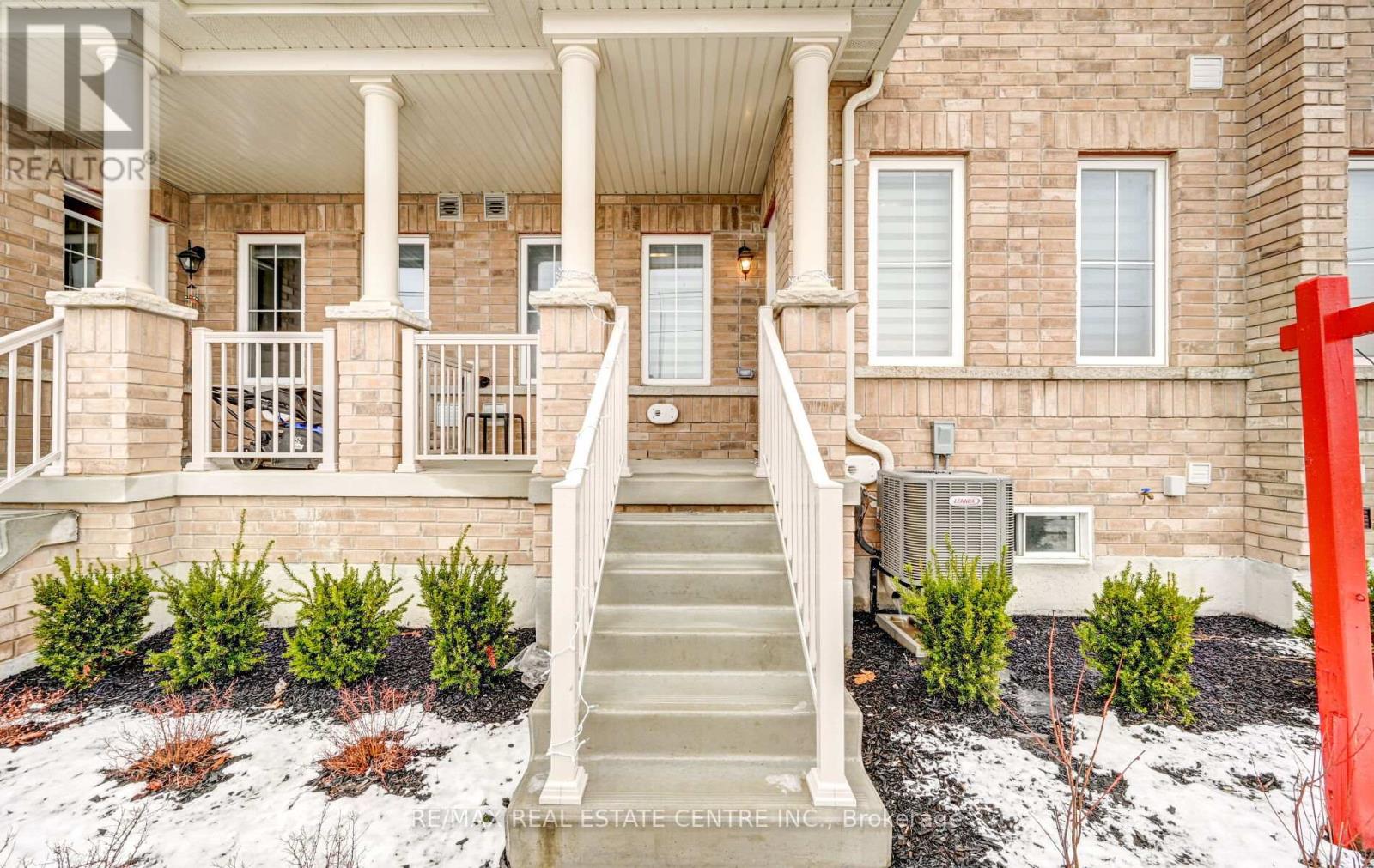 9 Brixham Lane, Brampton, Ontario  L7A 5K2 - Photo 35 - W12380282