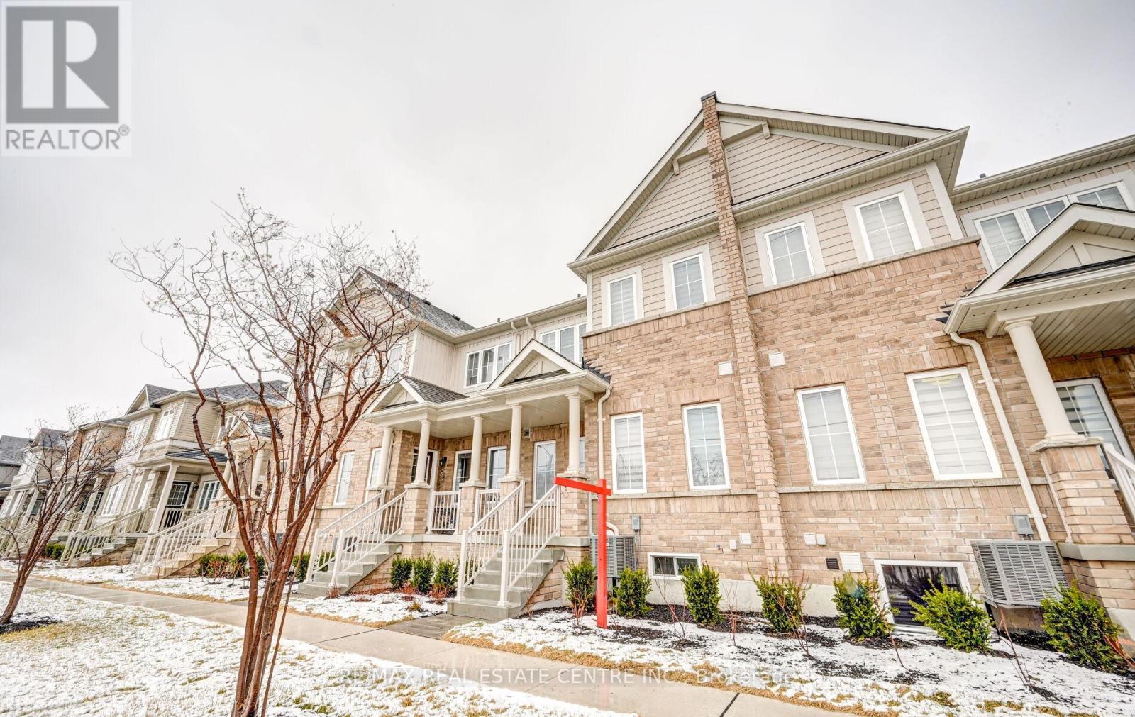 9 Brixham Lane, Brampton, Ontario  L7A 5K2 - Photo 39 - W12380282
