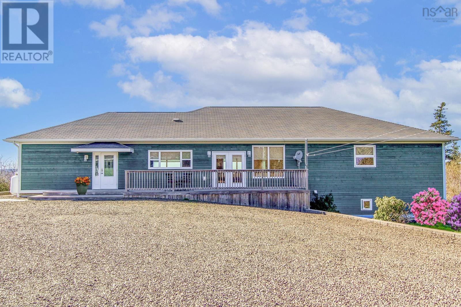 10 Basin View Drive, Smiths Cove, Nova Scotia