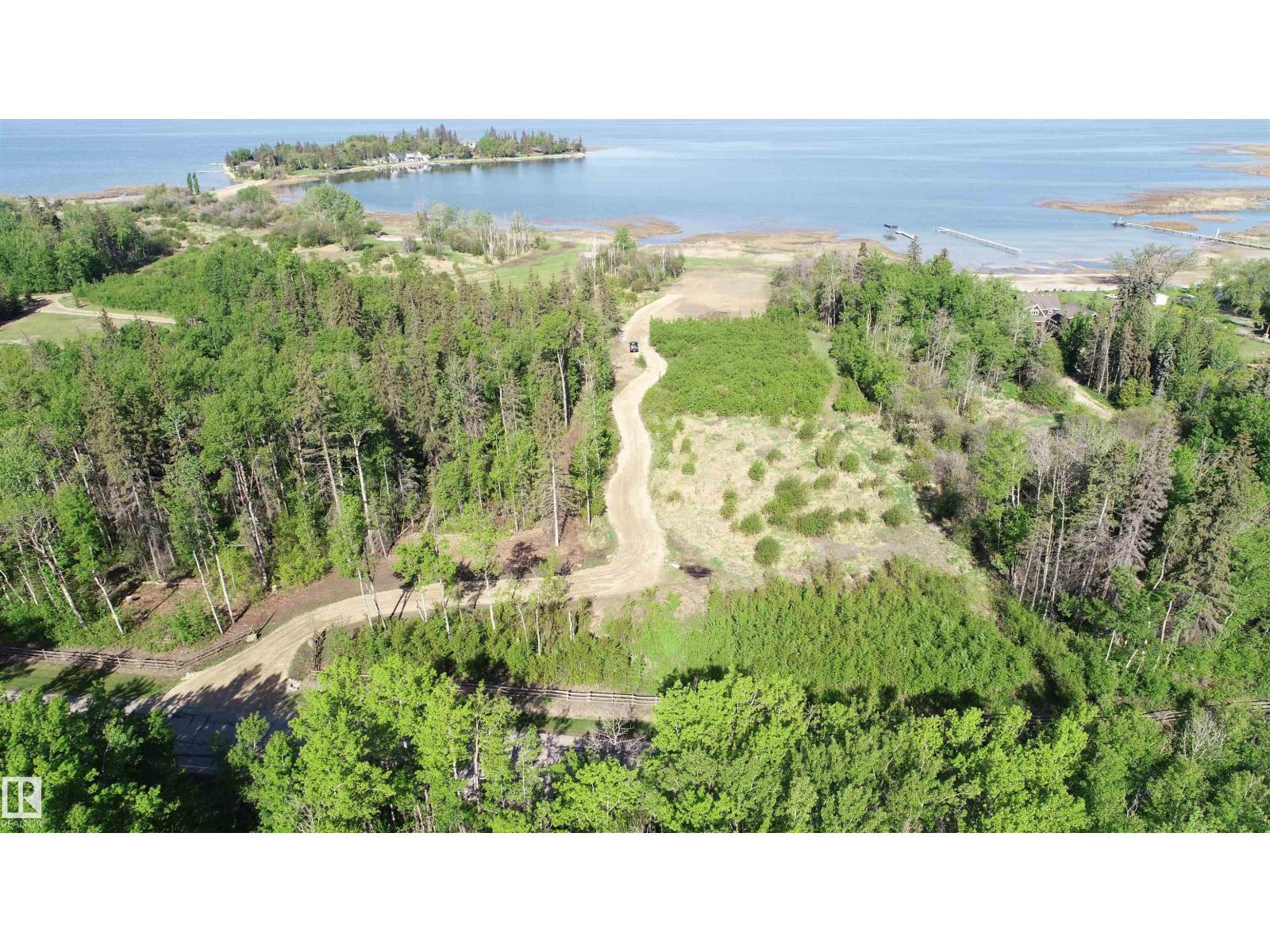 545165 Ste Anne Trail, Rural Lac Ste. Anne County, Alberta  T0E 0A1 - Photo 3 - E4455989