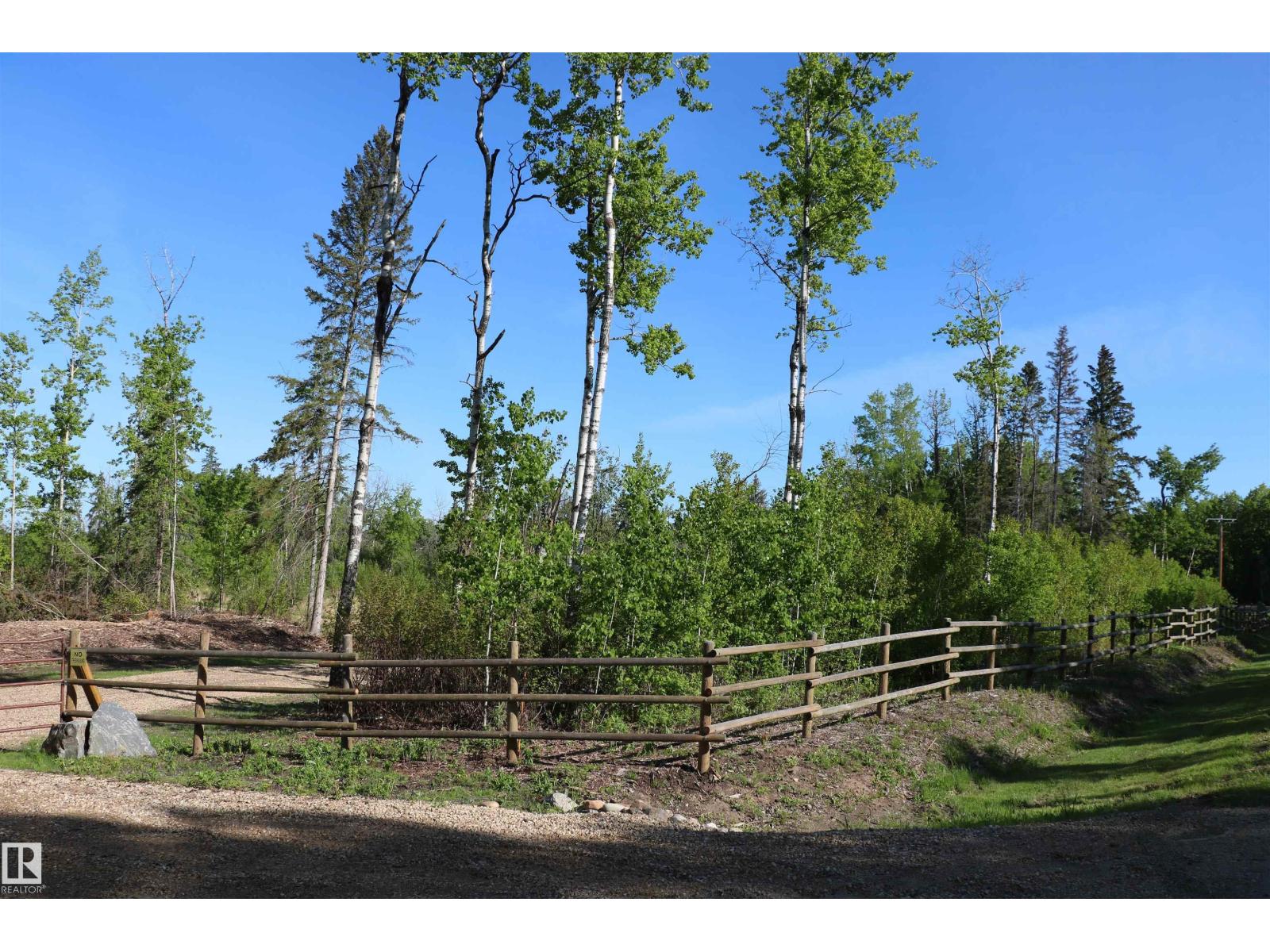 545165 Ste Anne Trail, Rural Lac Ste. Anne County, Alberta  T0E 0A1 - Photo 8 - E4455989