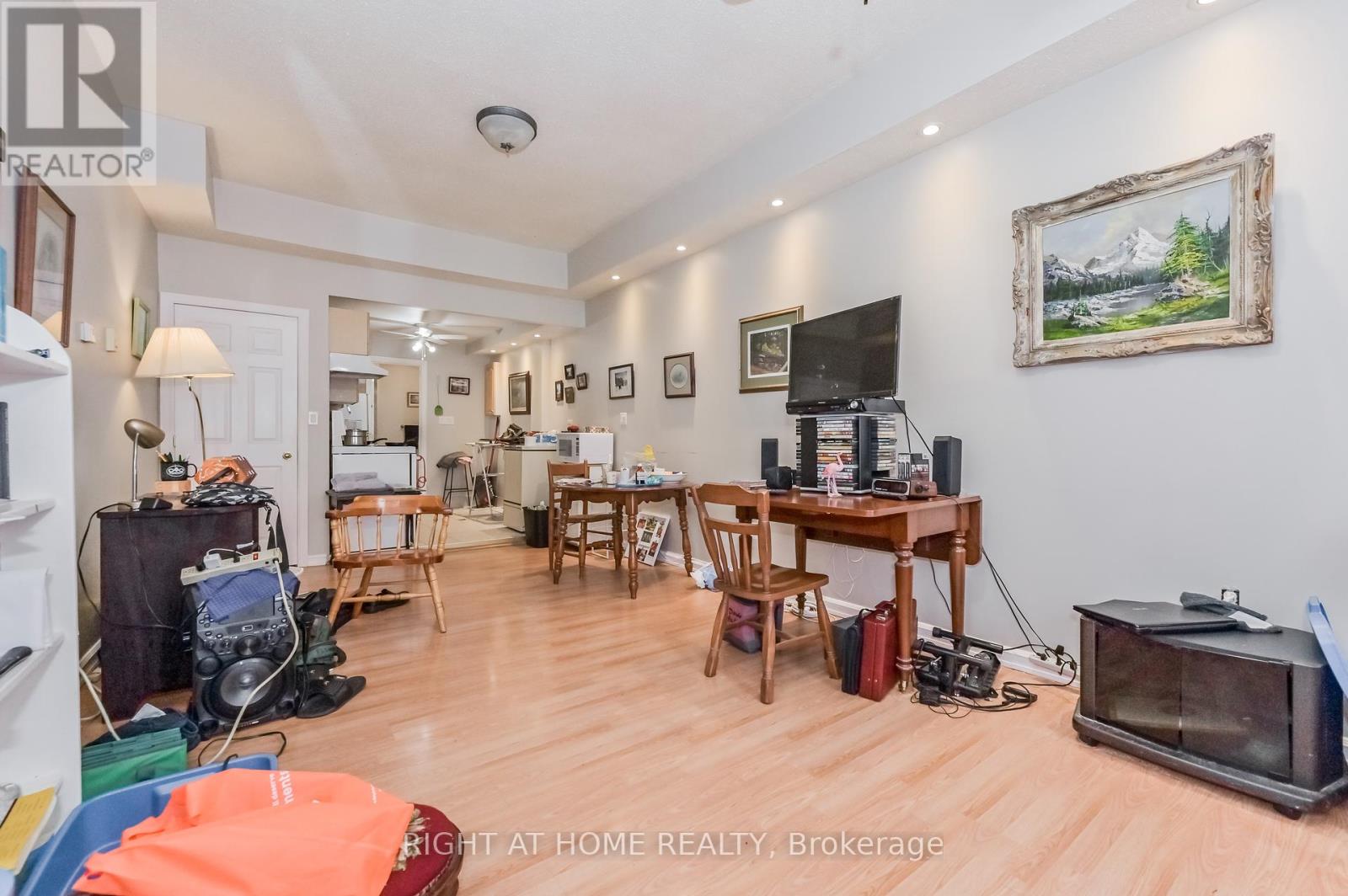 213 Main Street E, Minto, Ontario  N0G 2P0 - Photo 3 - X12380169