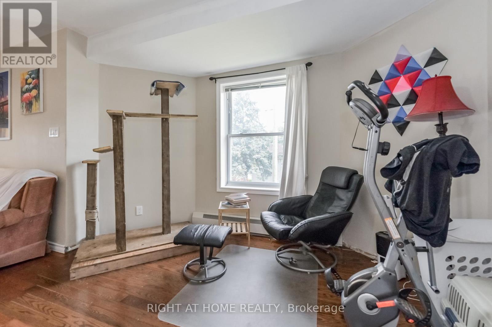 210 York Street, Minto, Ontario  N0G 2P0 - Photo 22 - X12380185