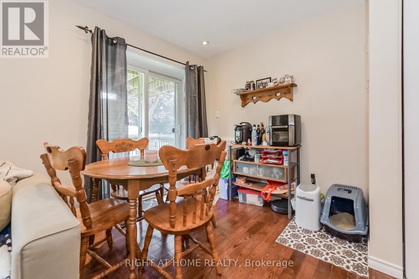 210 York Street, Minto, Ontario  N0G 2P0 - Photo 27 - X12380185