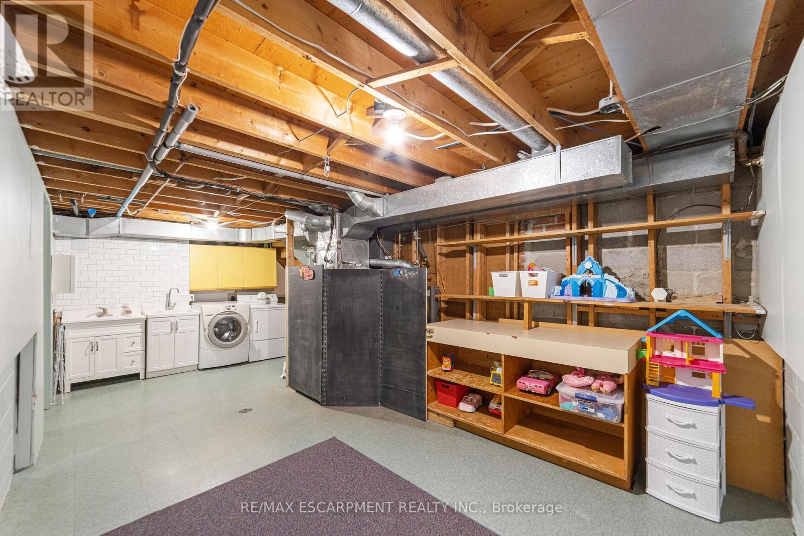 47 Leaway Avenue, Hamilton, Ontario  L8W 1S7 - Photo 29 - X12380207