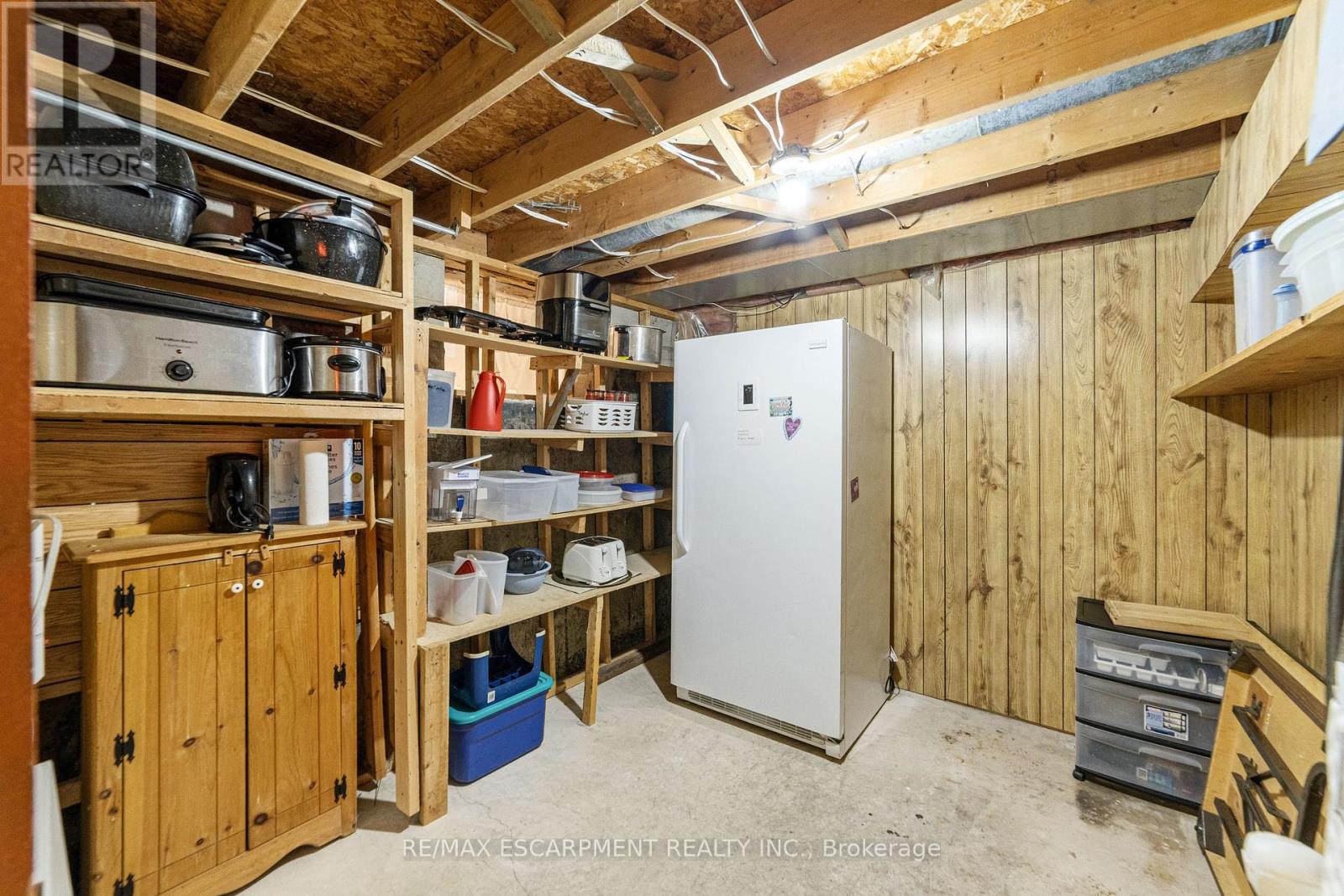 47 Leaway Avenue, Hamilton, Ontario  L8W 1S7 - Photo 30 - X12380207