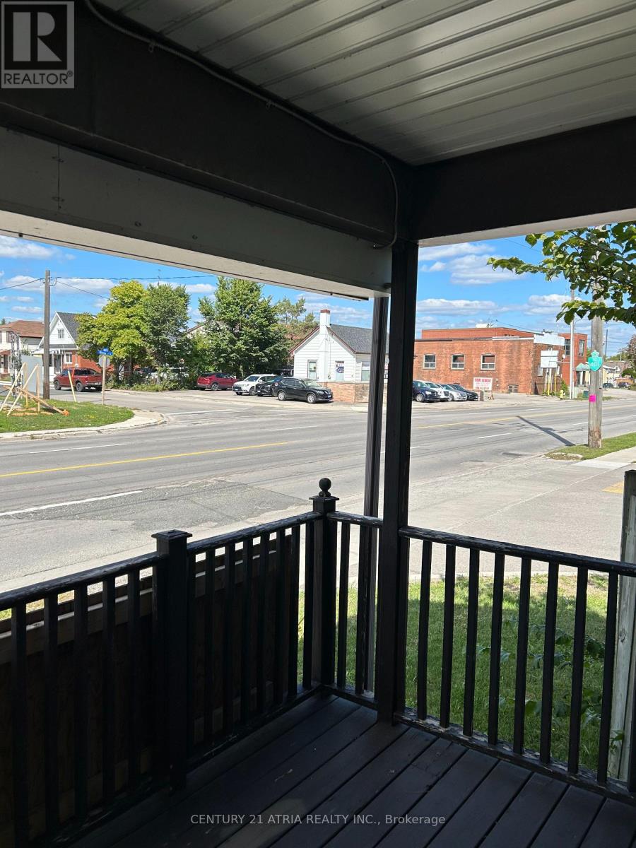41 Bloor Street E, Oshawa, Ontario  L1H 3L9 - Photo 4 - E12378254