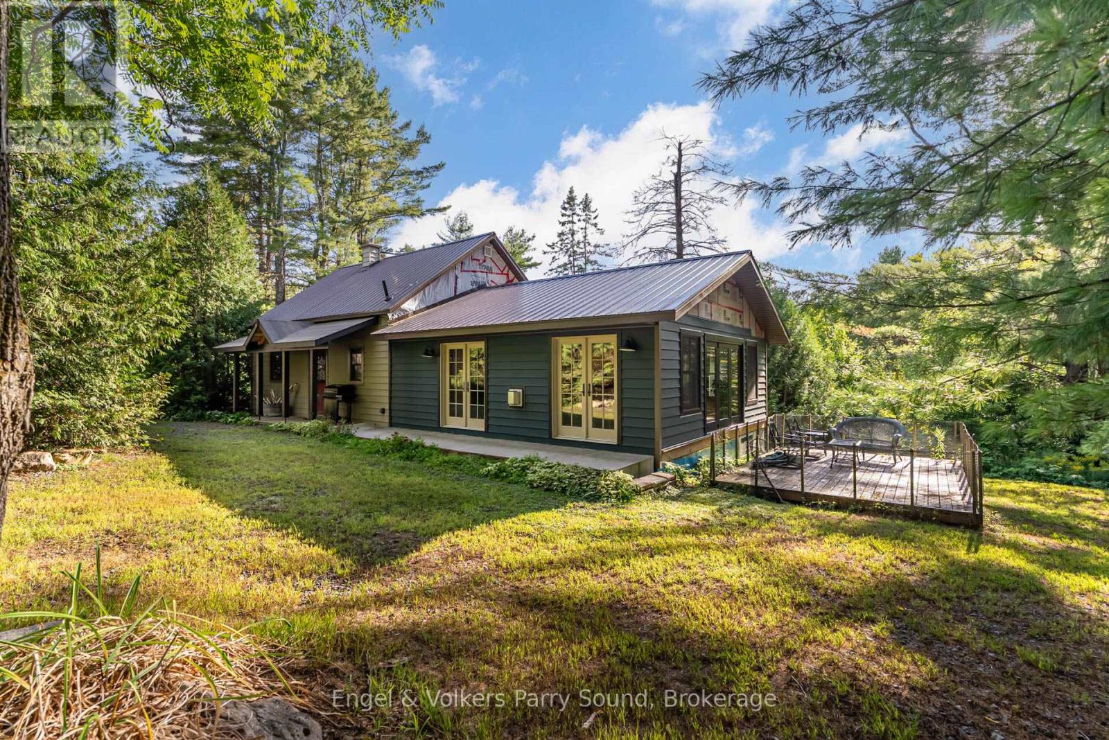 6 Little Beaver Boulevard, Seguin, Ontario  P2A 2W8 - Photo 28 - X12378318