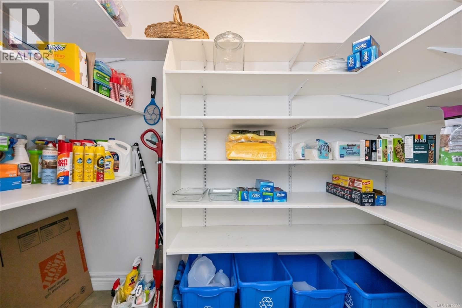 4668 Cordova Bay Rd, Saanich, British Columbia  V8X 3V7 - Photo 23 - 1012850