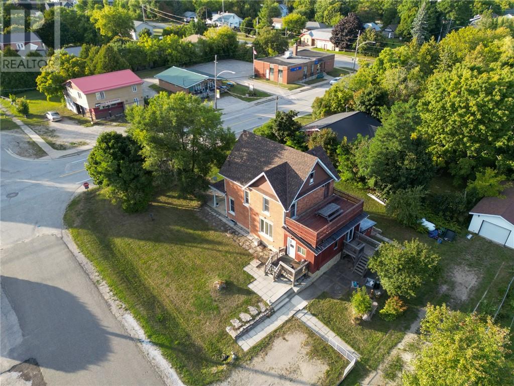 104 Arthur Street, Manitowaning, Ontario  P0P 1N0 - Photo 4 - 2124429