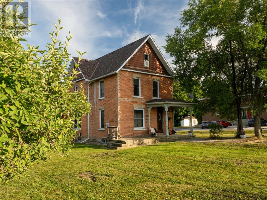 104 Arthur Street, Manitowaning, Ontario  P0P 1N0 - Photo 5 - 2124429