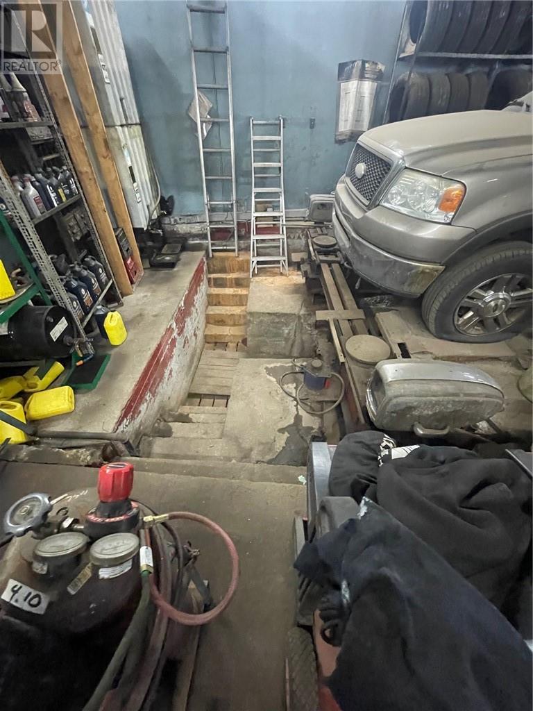 846 Notre Dame Street, Greater Sudbury, Ontario  P3A 2T4 - Photo 18 - 2124402