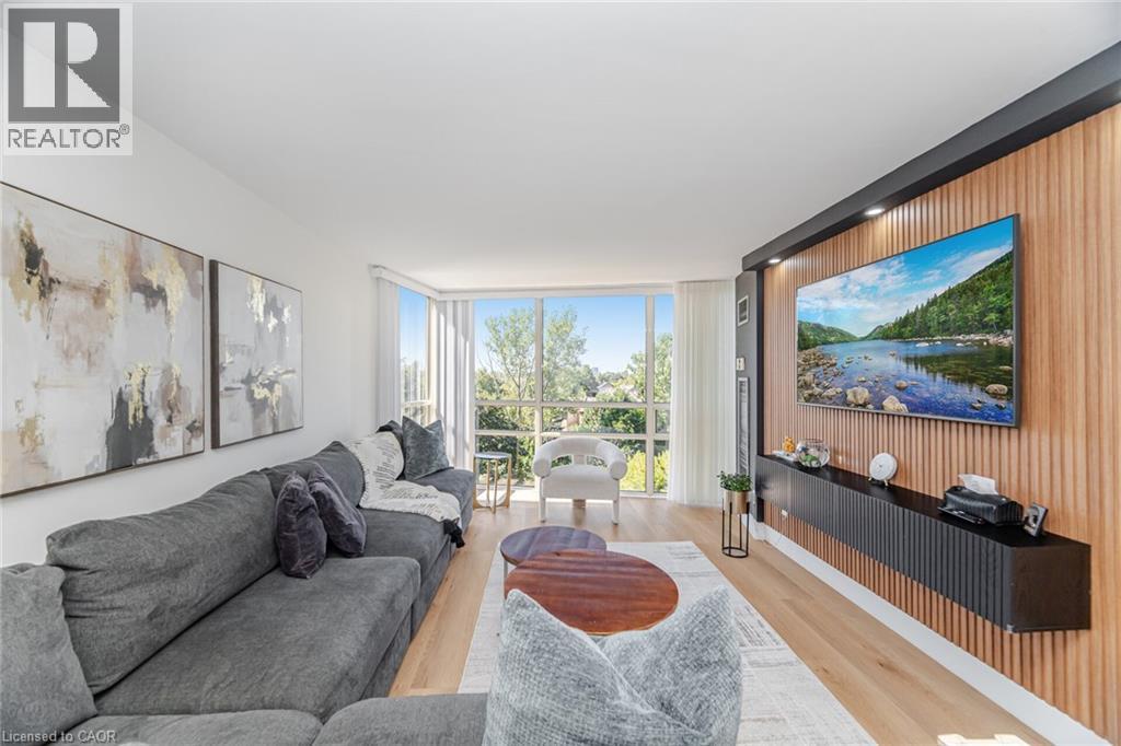 50 Eglinton Avenue W Unit# 408, Mississauga, Ontario  L5R 3P5 - Photo 6 - 40765861