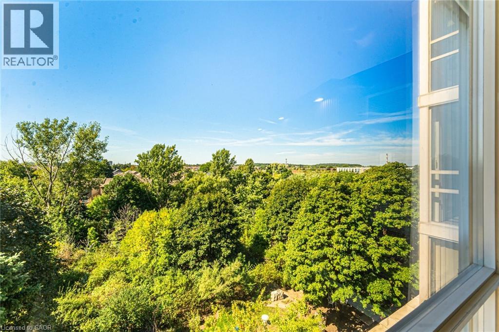 50 Eglinton Avenue W Unit# 408, Mississauga, Ontario  L5R 3P5 - Photo 8 - 40765861