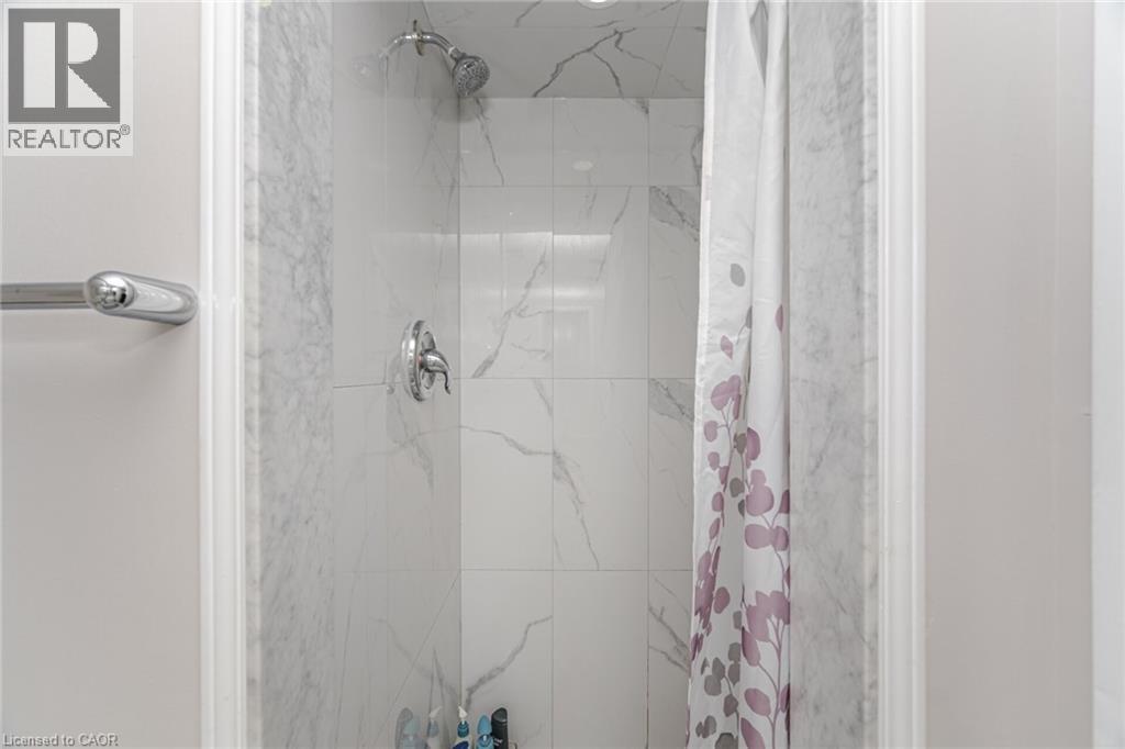 50 Eglinton Avenue W Unit# 408, Mississauga, Ontario  L5R 3P5 - Photo 18 - 40765861