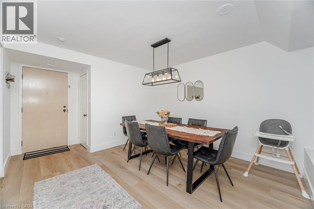 50 Eglinton Avenue W Unit# 408, Mississauga, Ontario  L5R 3P5 - Photo 2 - 40765861