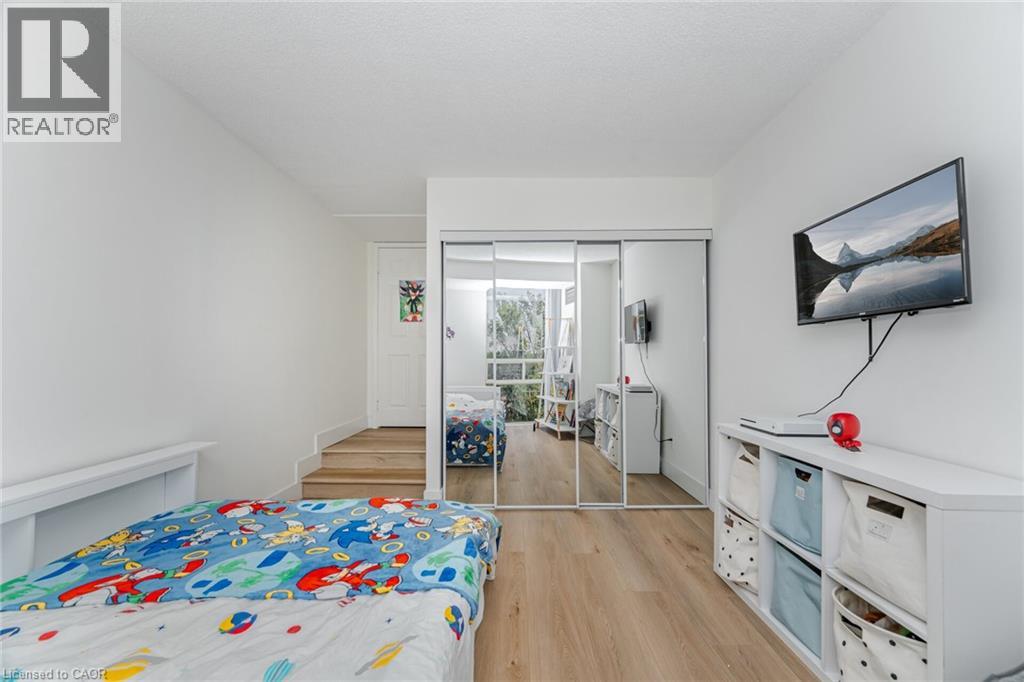 50 Eglinton Avenue W Unit# 408, Mississauga, Ontario  L5R 3P5 - Photo 20 - 40765861