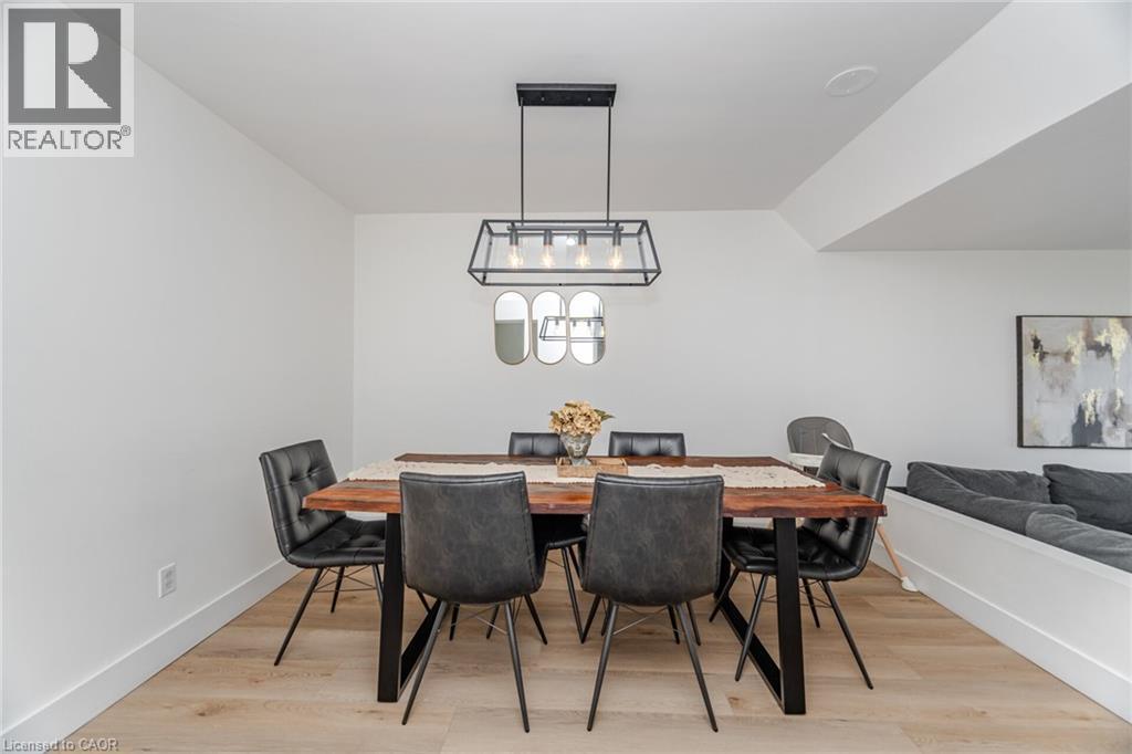 50 Eglinton Avenue W Unit# 408, Mississauga, Ontario  L5R 3P5 - Photo 4 - 40765861