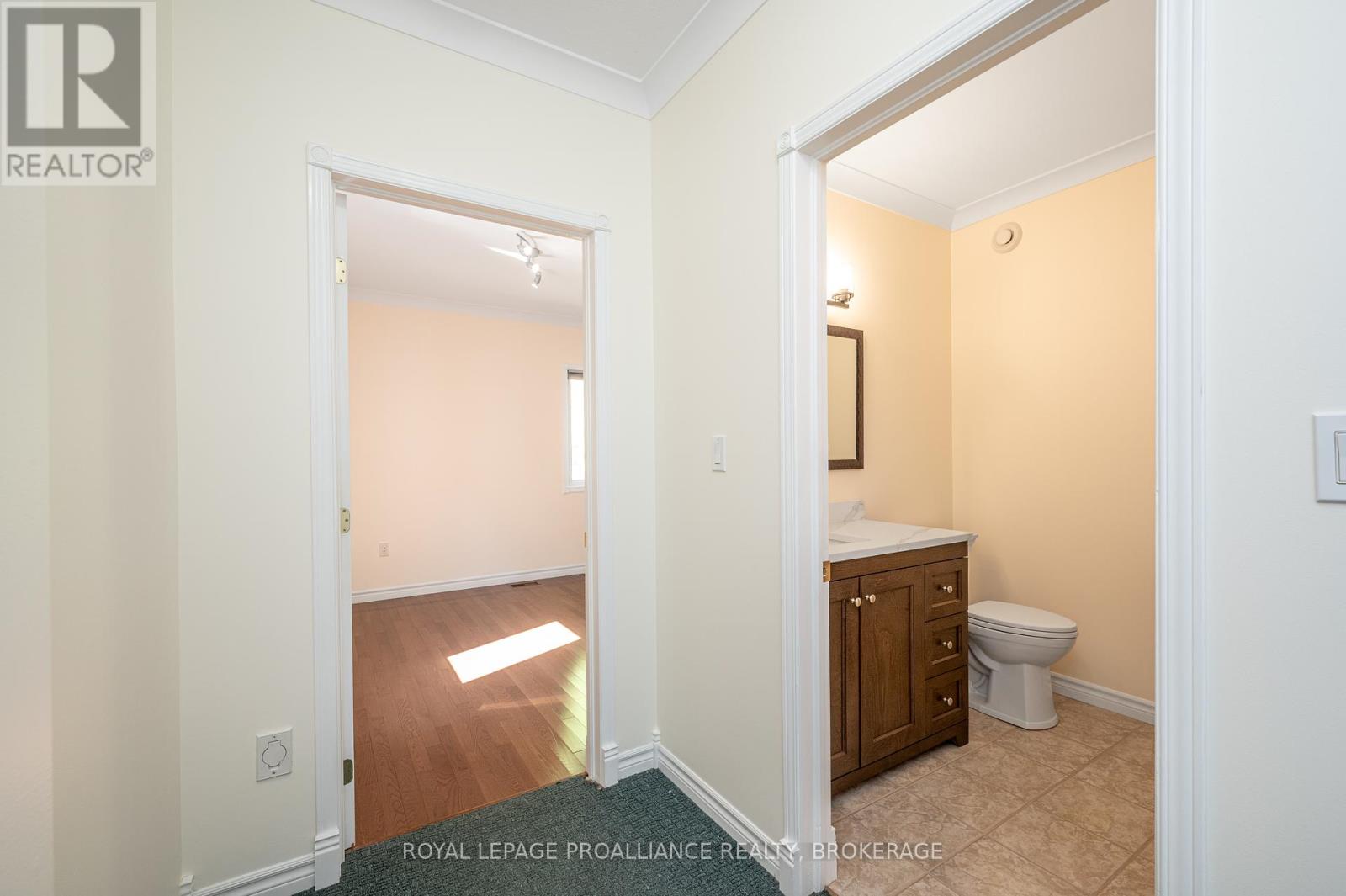 1766 Hitchcock Drive, Frontenac, Ontario  K0H 1X0 - Photo 22 - X12380637