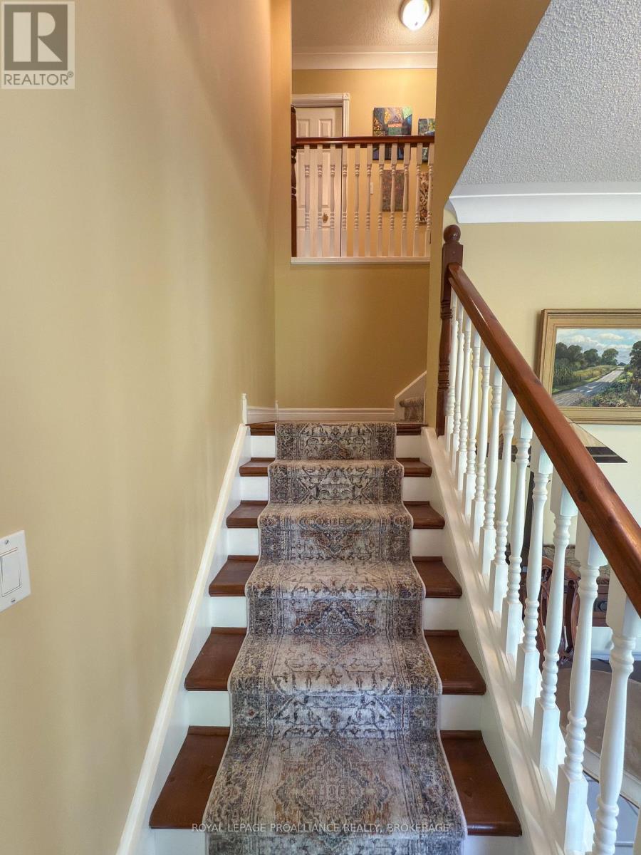 1766 Hitchcock Drive, Frontenac, Ontario  K0H 1X0 - Photo 26 - X12380637
