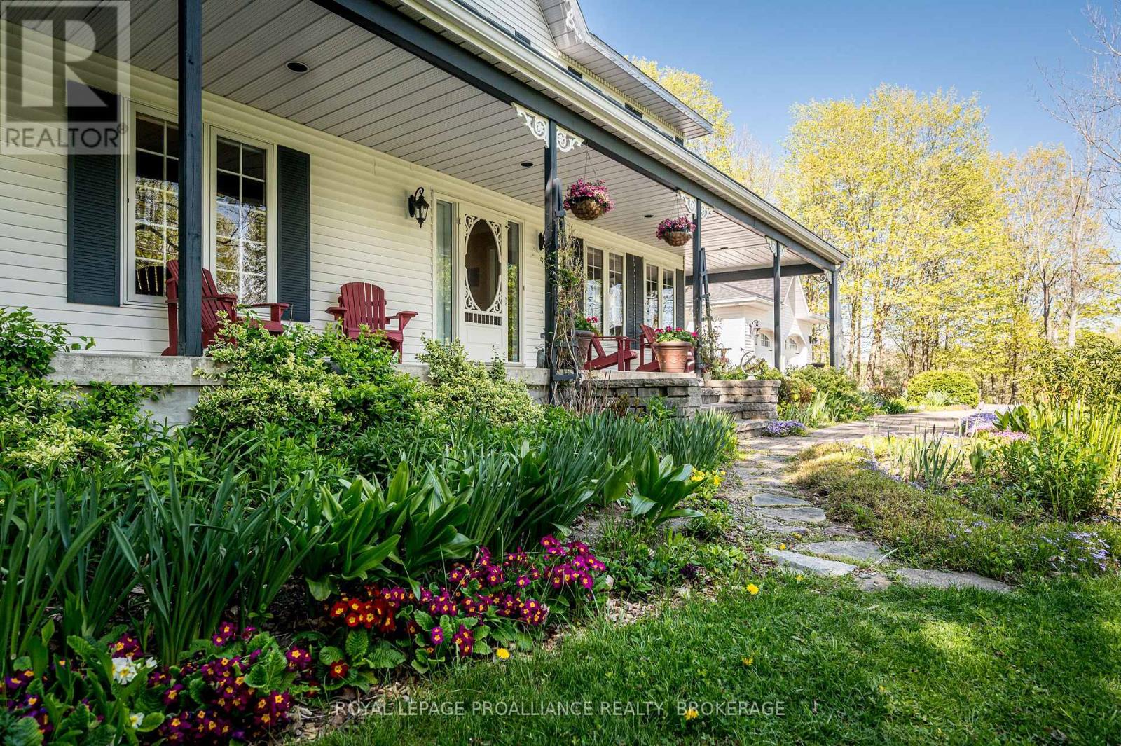 1766 Hitchcock Drive, Frontenac, Ontario  K0H 1X0 - Photo 3 - X12380637