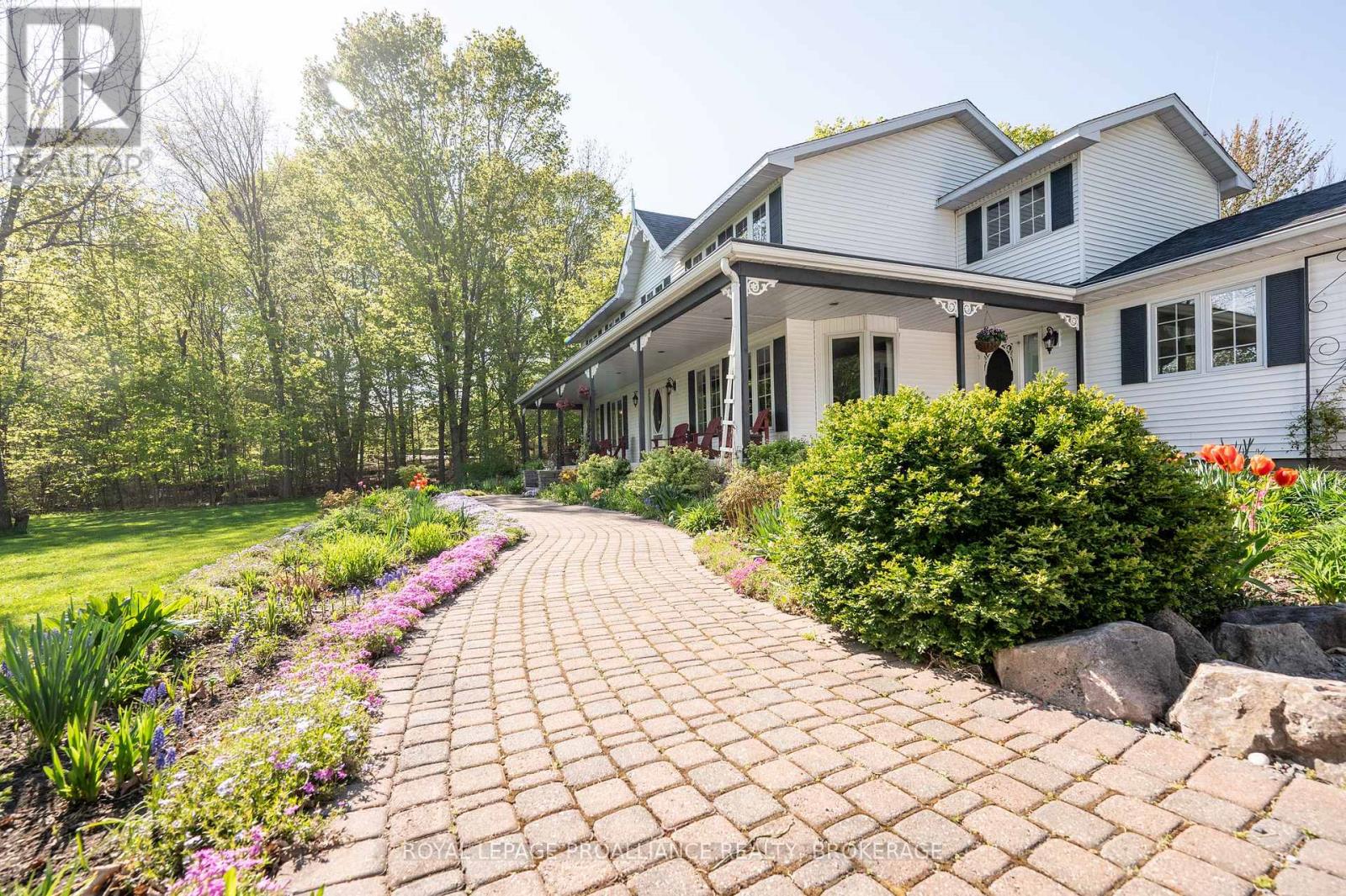 1766 Hitchcock Drive, Frontenac, Ontario  K0H 1X0 - Photo 4 - X12380637