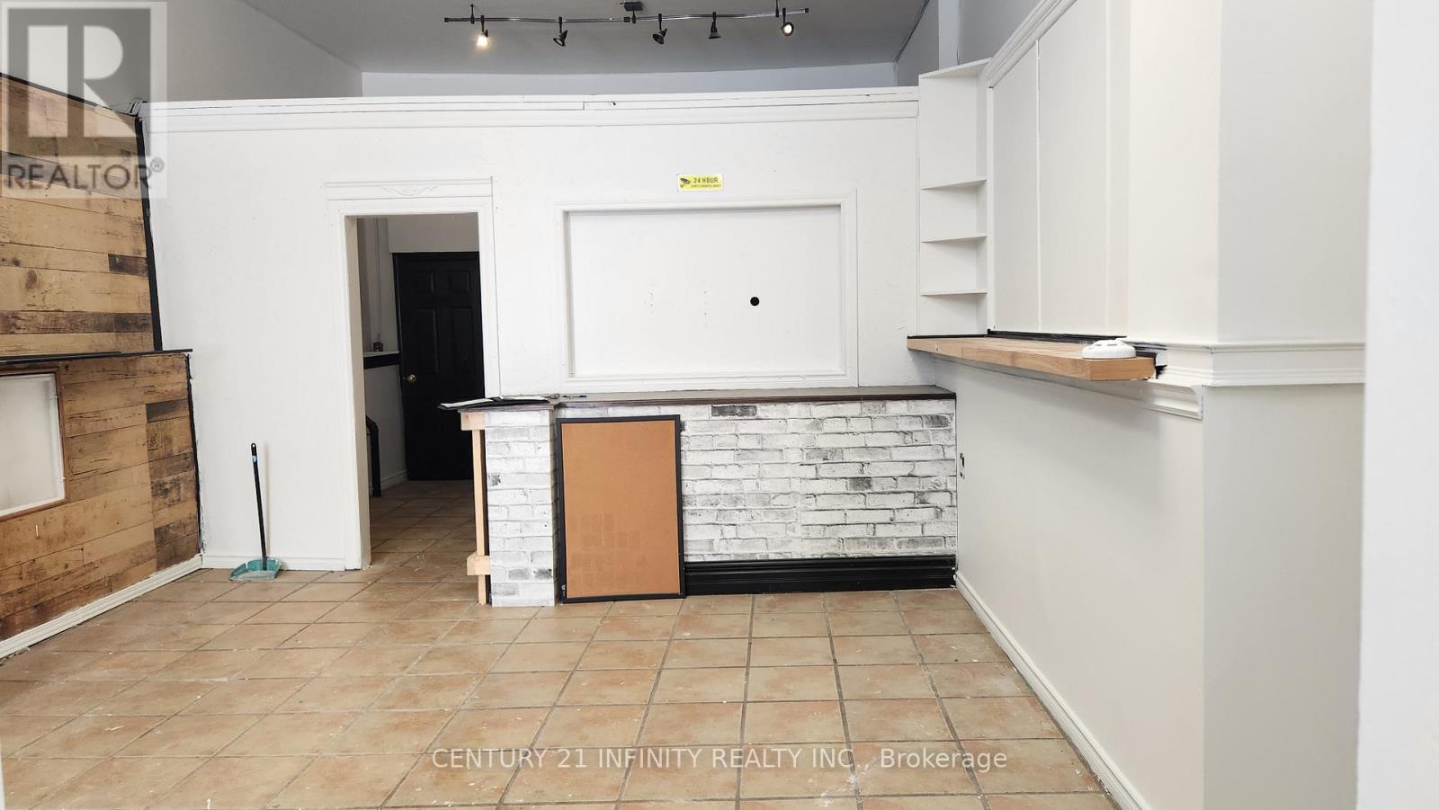 134-142 Simcoe Street S, Oshawa, Ontario  L1H 4G9 - Photo 5 - E12380616