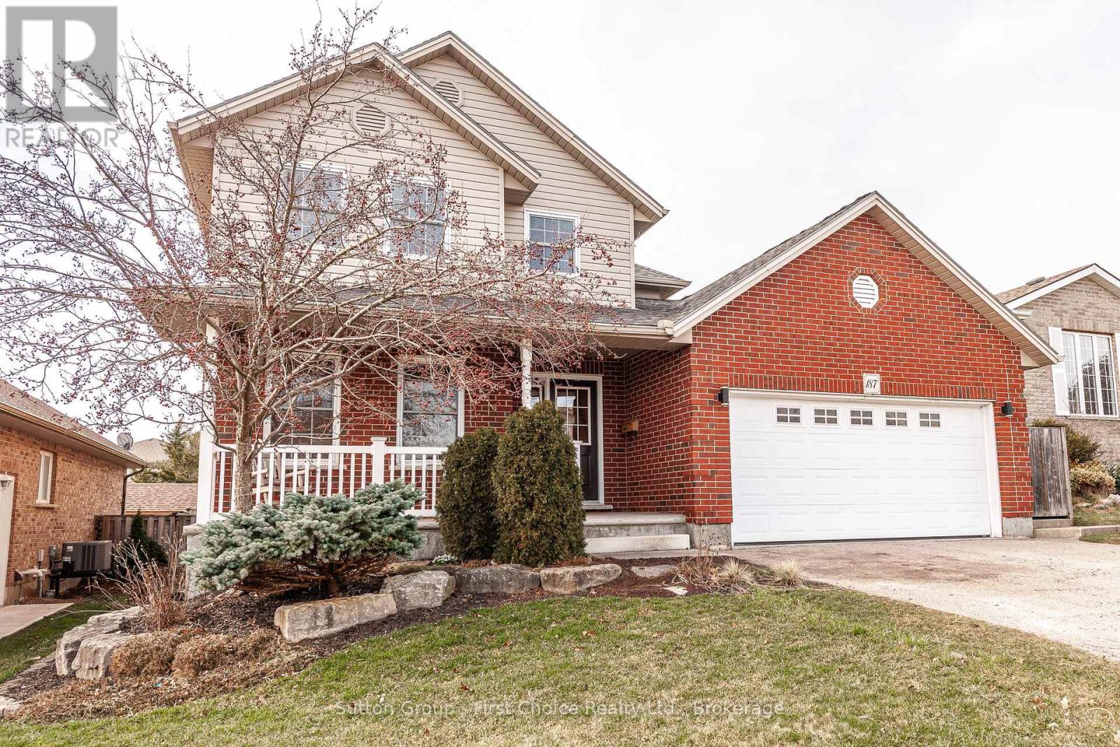 187 Southvale Road, St. Marys, Ontario  N4X 1E9 - Photo 3 - X12380584
