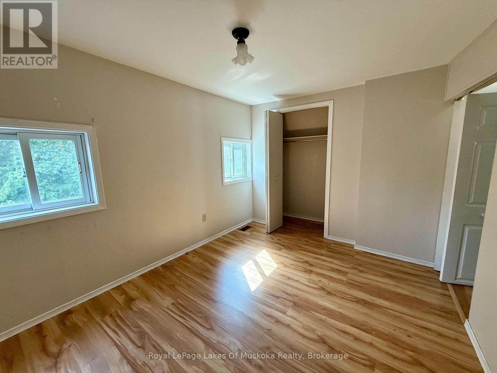16 Barbara Street, Perry, Ontario  P0A 1R0 - Photo 11 - X12380643