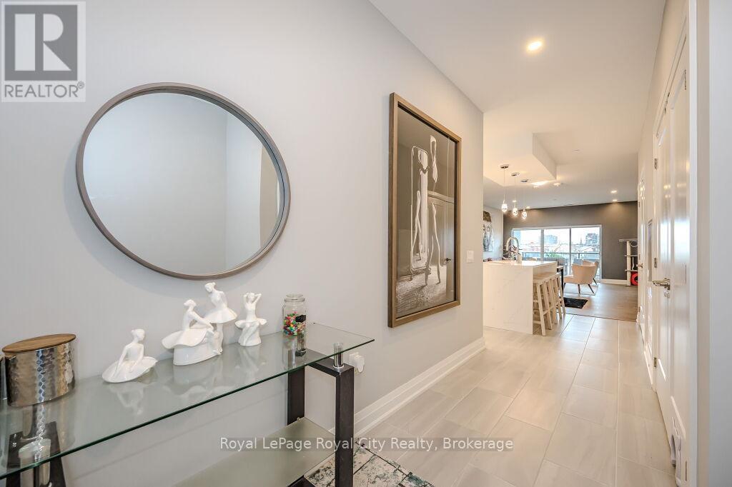 608 - 71 Wyndham Street S, Guelph, Ontario  N1E 5R3 - Photo 6 - X12380678