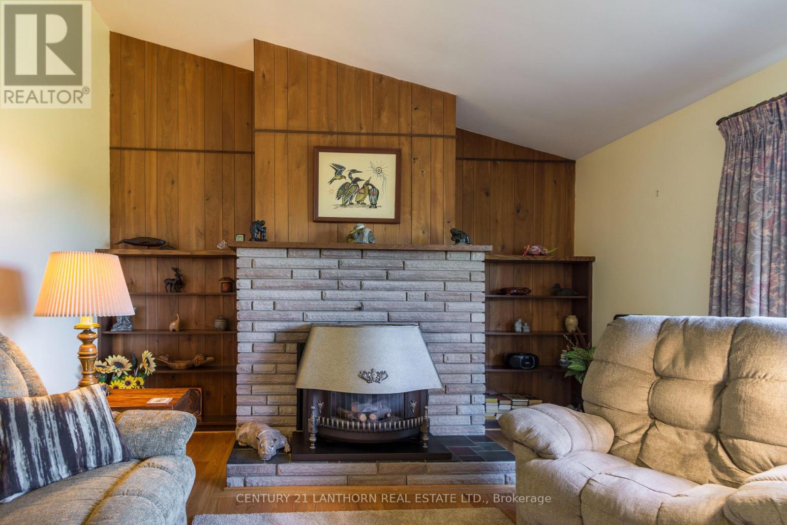 503 Wallbridge Road, Belleville (Belleville Ward), Ontario  K8N 4Z5 - Photo 6 - X12380573